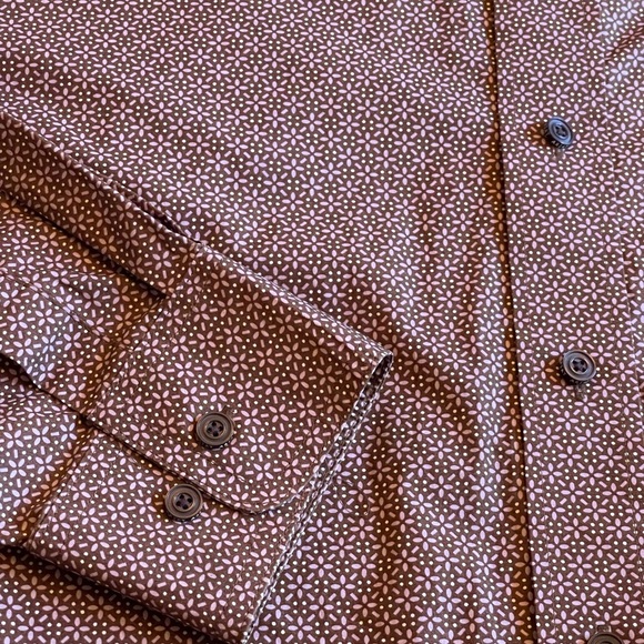 ARIAT LOGO WESTERN PRINT 100% COTTON SHIRT SZ M EUC - Picture 2 of 8